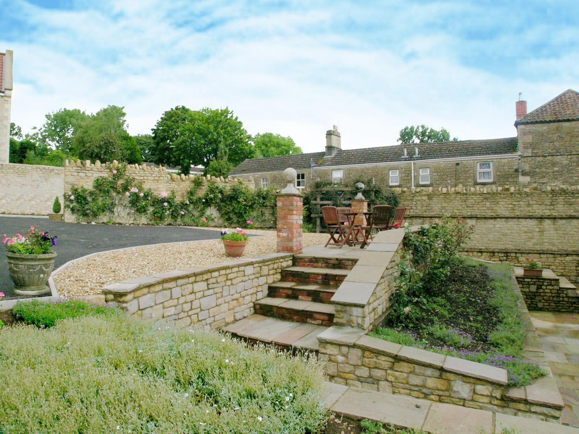 The Wagon House Villa Wellow  Exterior photo